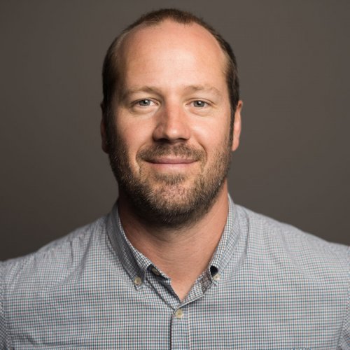 Richard Painter, Winemaker, head and shoulders portrait photograph