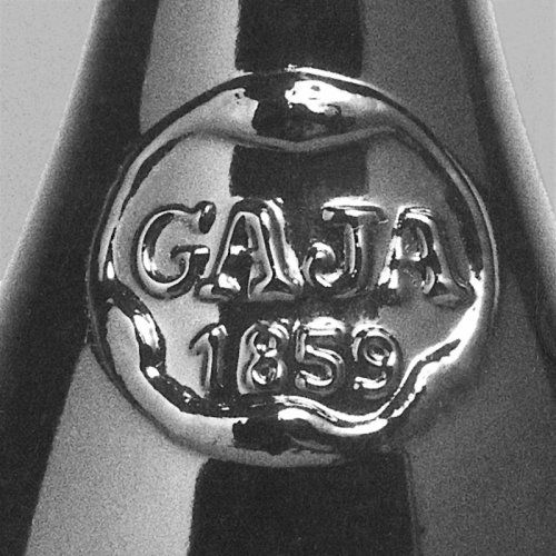 Close up of bottle neck deboss - GAJA 1859