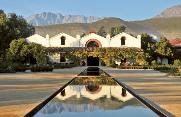 Errazuriz 1870 cellars exterior