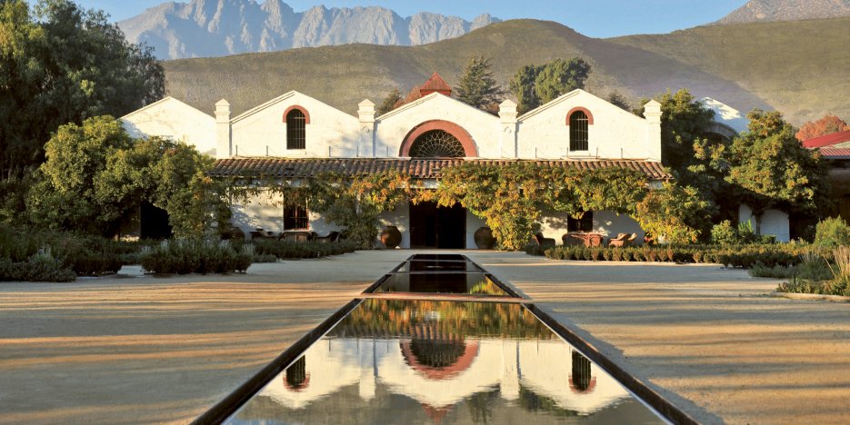 Errazuriz 1870 cellars exterior