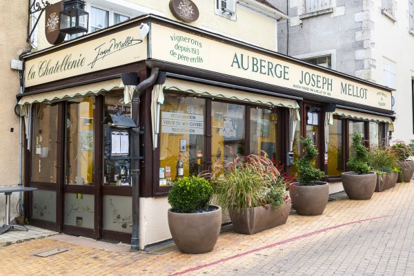 Auberge Joseph Mellot Restaurant in Sancerre - exterior